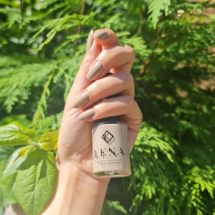 Breathable Halal Nail Polish - Her-mazing! - LE136 by LENA