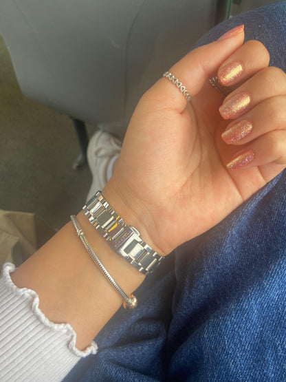 Breathable Halal Holographic Nail Polish - Holographic Hun - LE251 by LENA