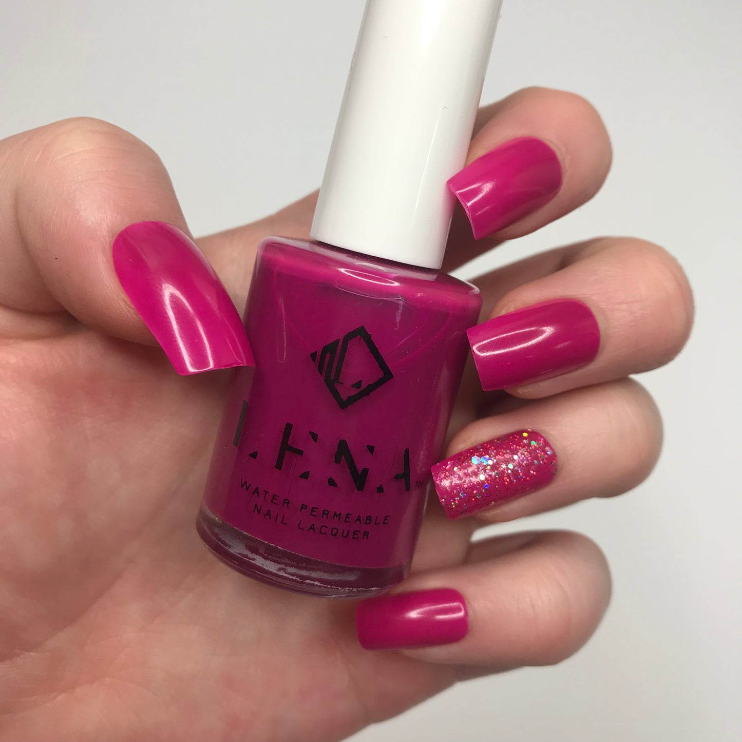 Breathable Halal Nail Polish - Throwback - LE125 by LENA